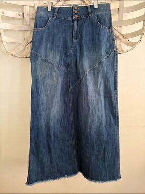 W LAB (Wash Lab) Denim Skirt -Blue Wash